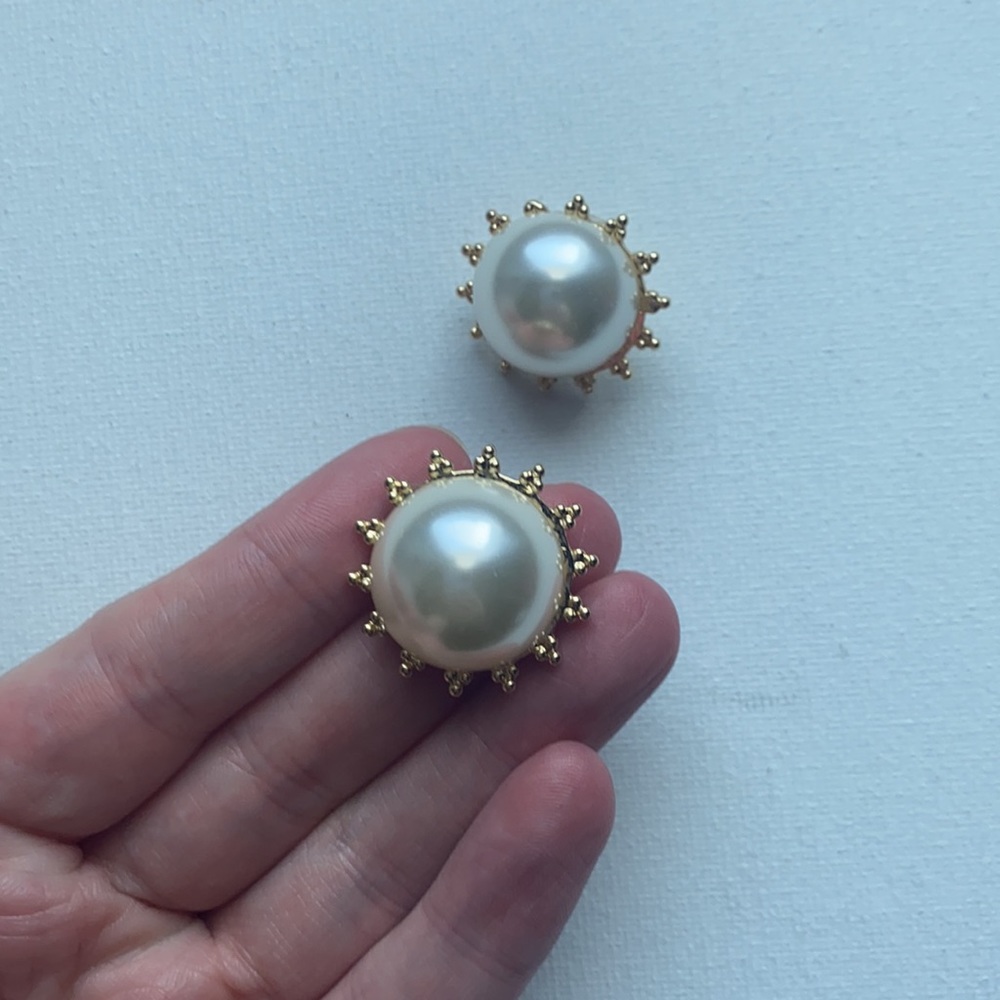 Earrings - Picture 2 of 2